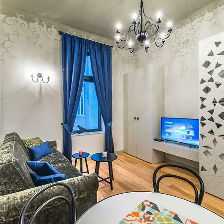 Designer Aristocratic 1 Bedroom | Next To Cathedral Apartment